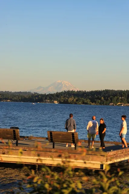 Seattle's Most Soothing Sunset by the Sea
