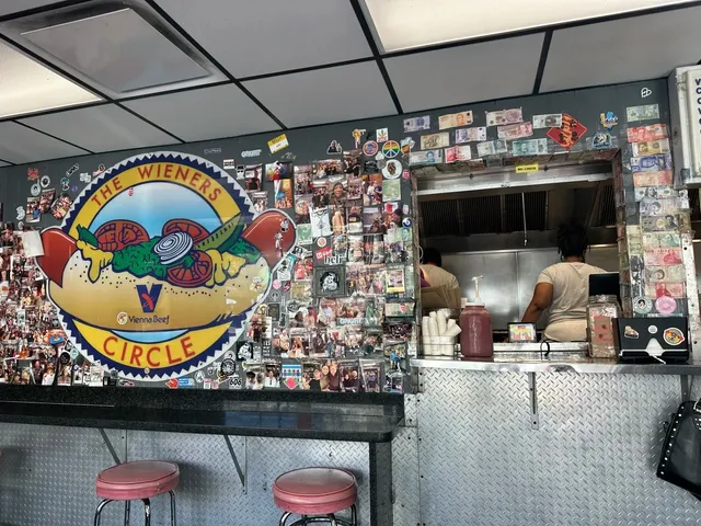 Chicago | From Old-School Icon to Internet-Famous