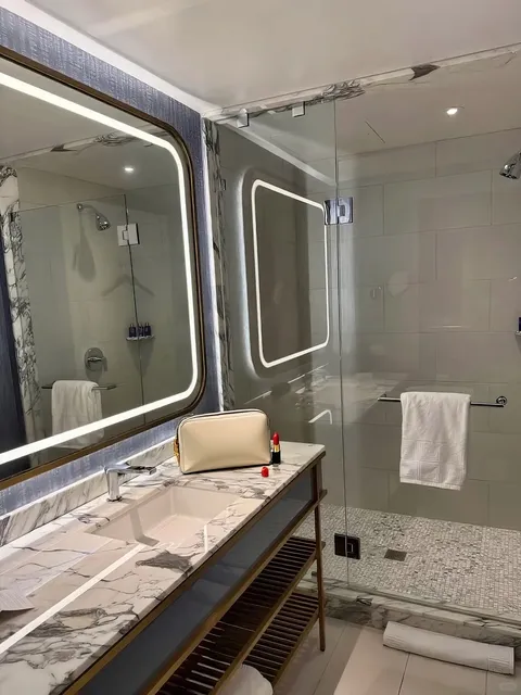 🇺🇸 My 3rd Time in Vegas – And I’d Still Choose This Hotel! 😭❤️