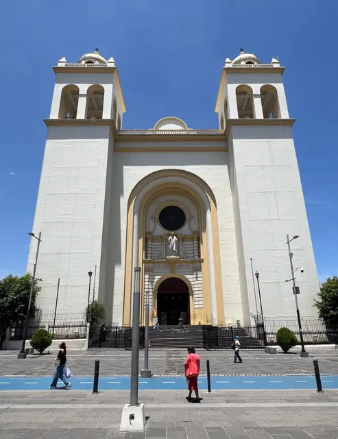  El Salvador Beyond the Gringo Trail ——A Backpacker’s Raw Guide