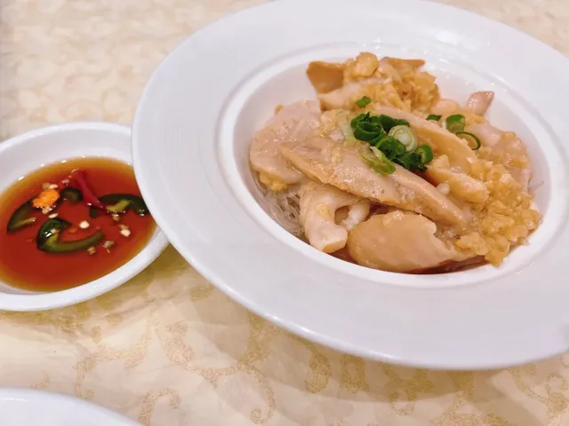 Dim sum restaurant in  Bay Area--H. L. Peninsula Restaurant