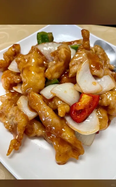 🇨🇦 Regina Chinese Food Gem: A 10-Year-Old Beloved Spot 🍲❤️