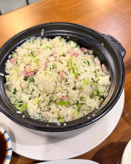 This Shanghainese Spot Near Irvine Really Knows What It's Doing!! 🏮