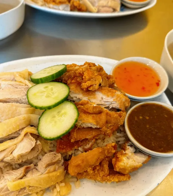 The best 🐤 restaurant in Boston / a must-try chicken meal for workers