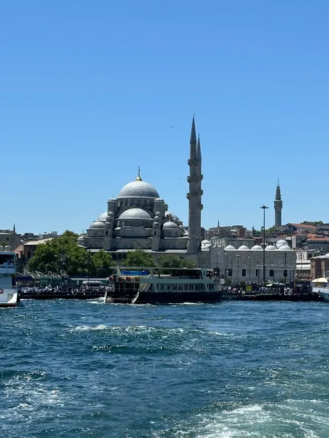 🇹🇷 Istanbul Survival Guide: Dodge the Tourist Traps! 💸