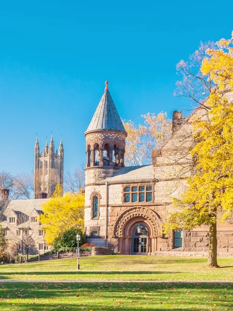 Heading to the U.S. ✈️ for the School Year | Checking Out the 7 Most B