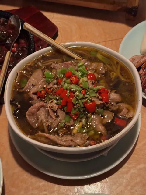 A Family‑Friendly Chinese Spot in Brooklyn 🍲｜Breeze