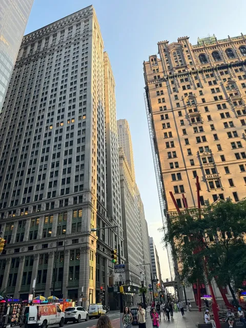 A Leisurely Half-Day Stroll from Broadway to Wall Street 🚶‍♀️💕