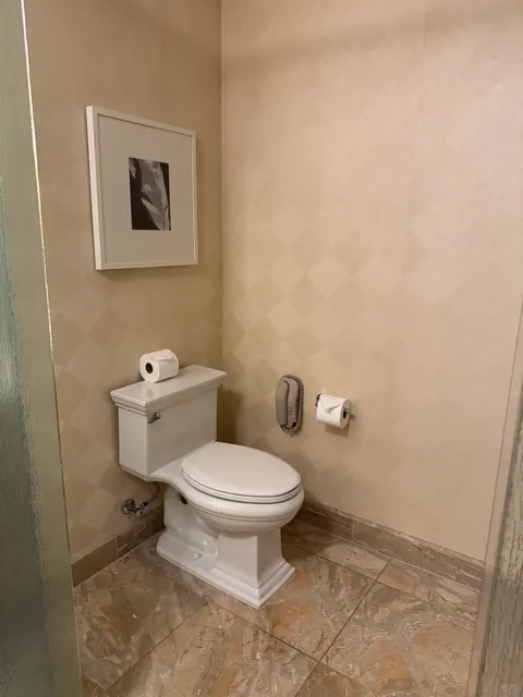 Las Vegas Trump Hotel Sphere View Room Tour 🏙️