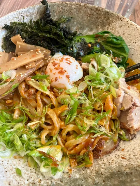 Delicious Japanese Teppen Ramen in Midtown Manhattan 🍜