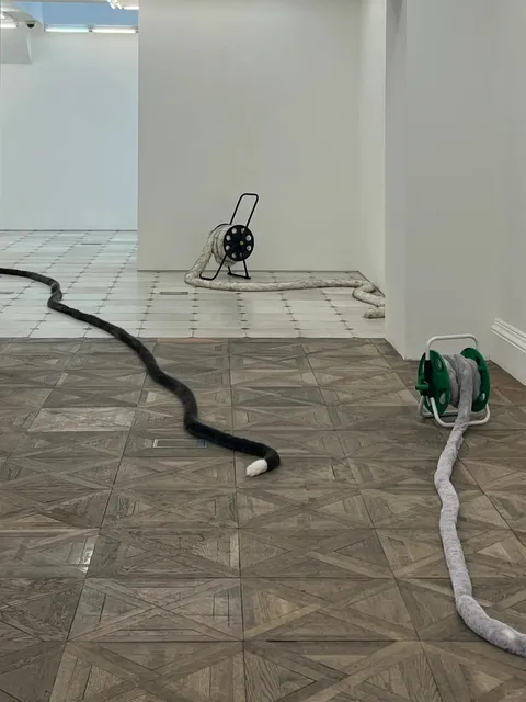 🇬🇧 ​​London Art Alert: Tails & Fainters at Herald St Gallery​​ 🐾✨