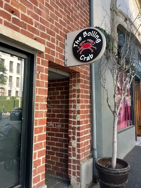 LA Koreatown AYCE Seafood Boil — Just $38.99 for 4 Seafoods + 3 Sides!