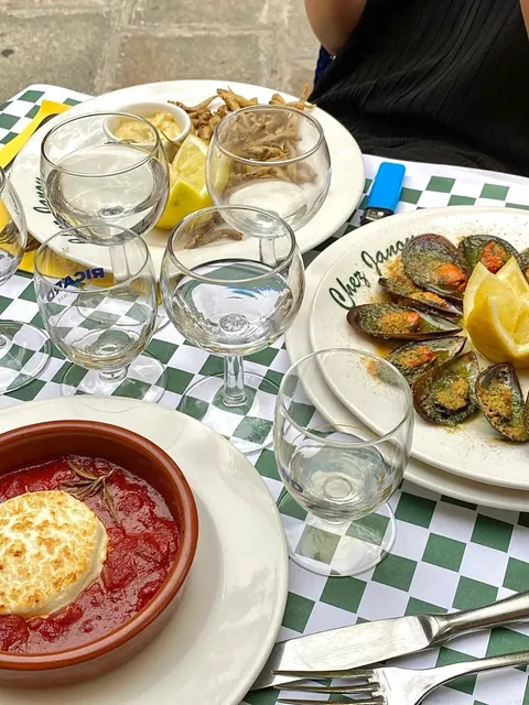 Paris French Cuisine | 🤤 Delicious Provençal Dishes! 🥘