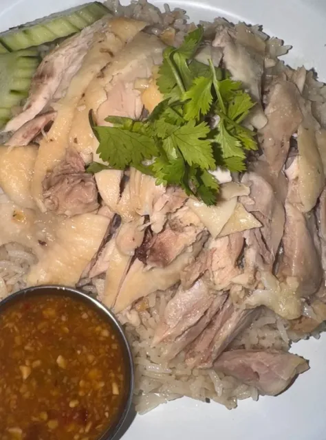 HOTGRAINZ Thai Street Food | Bold Flavors & Vibrant Bowls in Minnesota