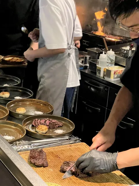 Singapore Cuisine | High-Quality Steakhouse with a Nostalgic Twist to London's Flat Iron