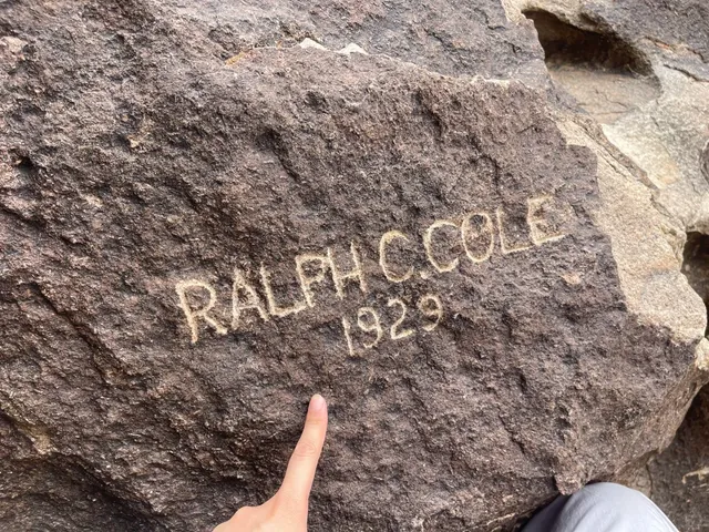 Hueco Tanks State Park in El Paso: Where History Meets Adventure 🏜️🧗