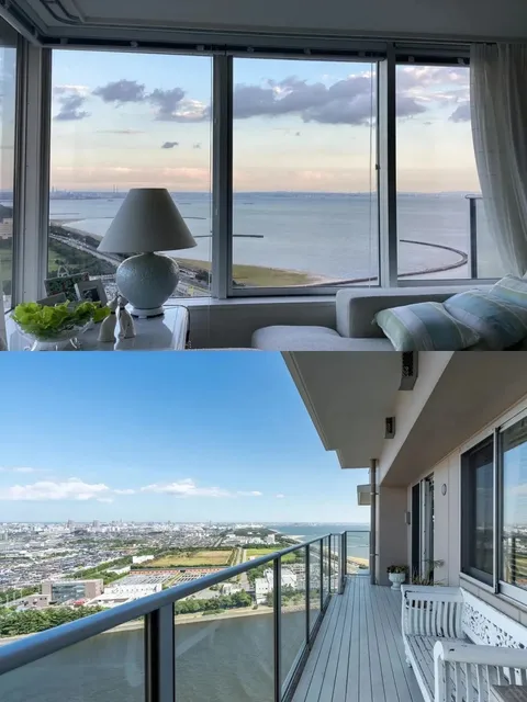 Whose Window View is More Stunning Than a Tropical Resort? 🌊 