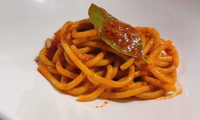 Milan's Michelin-Recommended Steal: Dongiò Since 1987! 🍝✨