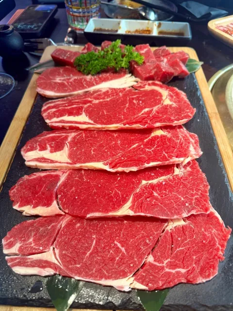 Paris Is Now All About BBQ Buffets!