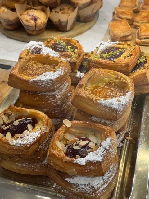 Pittsburgh Food Adventure 🇬🇧 Fig + Pistachio = Perfect Match 🔒