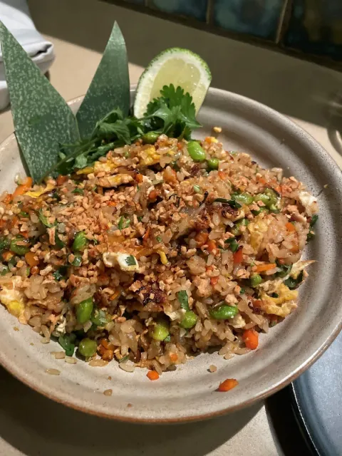 Dining at Bamboo Sushi Without Eating Sushi? Absolutely YES! 🍣🚫🌿