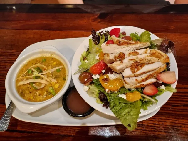 Birthday Lunch for My Wife 🎂💐