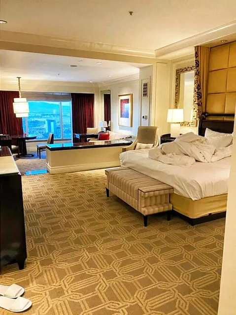 The Perfect Spot to See the Sphere in Las Vegas! 🌐🏨