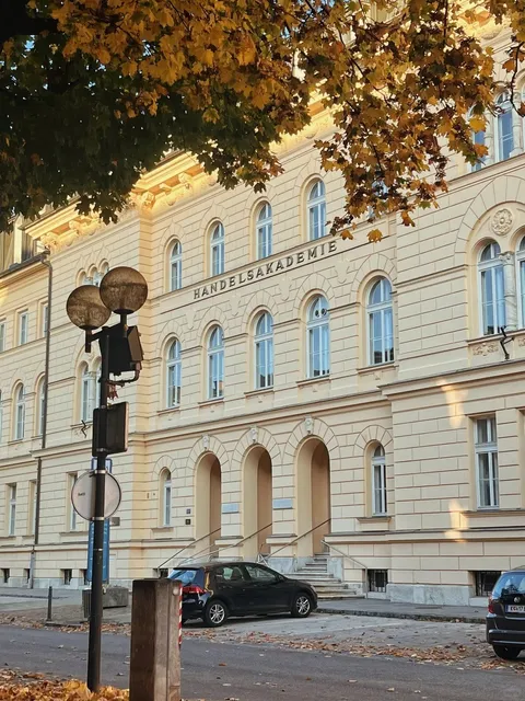 Klagenfurt, Austria: A Charming Hidden Gem for Families 🌸🏰