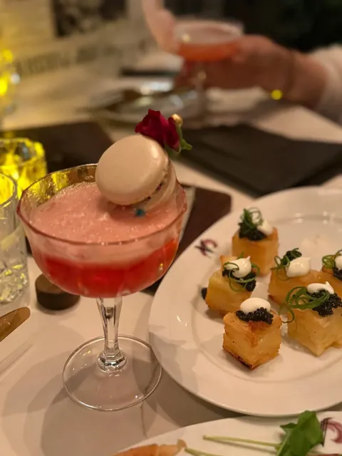 Must-Try Cocktails in Las Vegas 🍸 | Vanderpump à Paris