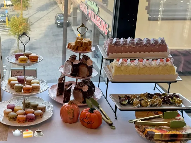 ATL | Floral Workshop & Afternoon Tea at My Favorite Flower Shop 💐