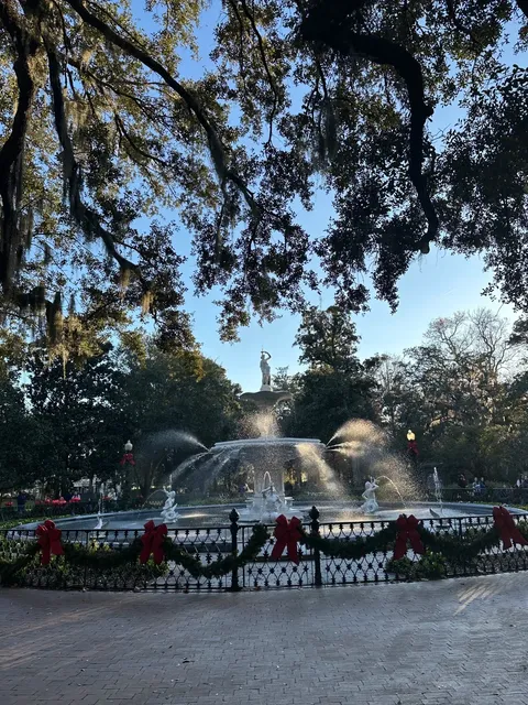 Savannah Travel Journal 🎄  