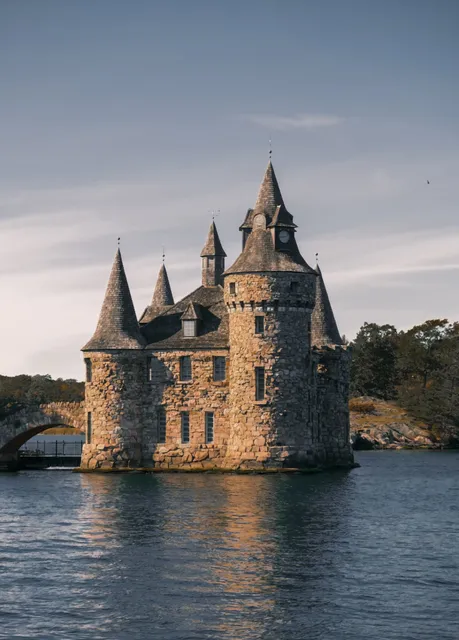 🇨🇦 A two-day trip around Toronto | Kingston & Thousand Islands