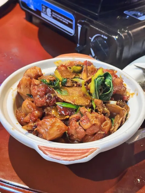 Delicious Eel and Glutinous Rice at a Taiwanese Restaurant 🍣