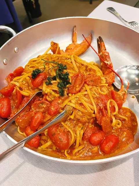 Milan | Locals' Recommended Super Fresh Lobster Pasta! 🦞🍝