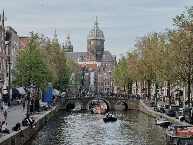 🇳🇱 Why Everyone Should Visit Amsterdam!