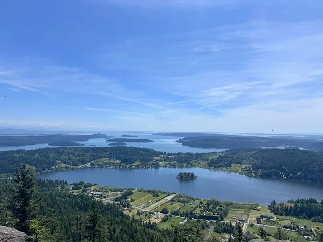 ​​MT Erie | Seattle's Breathtaking Coastal Gem 🌊🏔️​​