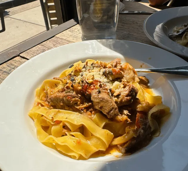 New York Buffalo Italian Restaurant: Frankie Primo's +39 🍝