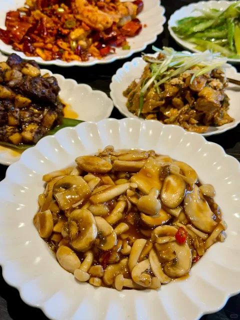 NYC's New Michelin Chinese Spot🔥 