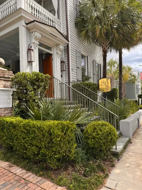 An Incredibly Charming Hotel: A Perfect Stay at 86 Cannon 🌟