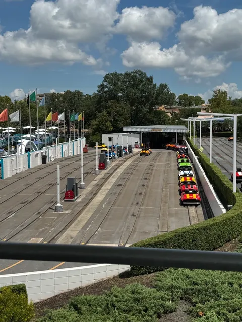 Orlando Disney World🏰 – the BIGGEST Disney park in the world!