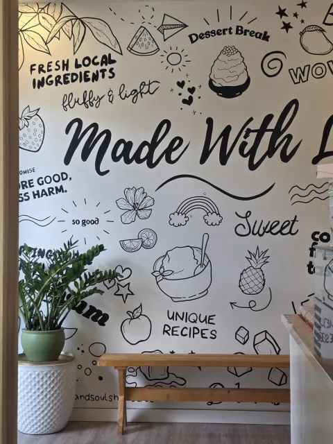 Adorable & Delicious Shave Ice in Town – With All Kinds of Syrups! 