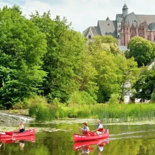 🇩🇪 Wetzlar – Where Goethe’s Heartbreak Met Optical Genius! ✨