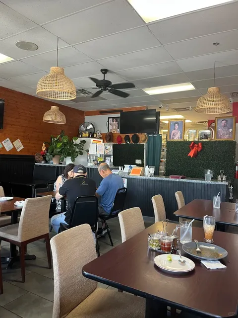 Las Vegas｜This Thai Spot Saved My Asian Cravings! 🥘