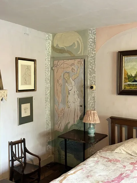 ​​🇬🇧 Escape to Charleston House—Where Art & Life Collide​​