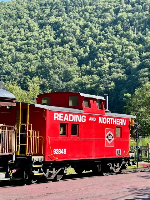 Jim Thorpe Summer Escape | Ice Cream, Trains & Small-Town Magic 🚂🍦  