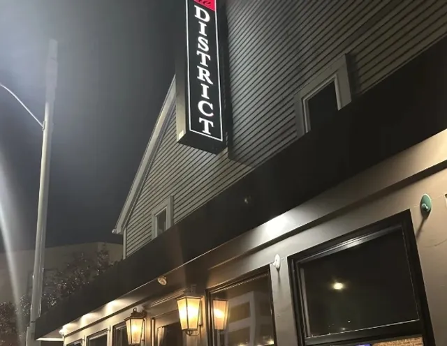 Rhode Island Eats: The District