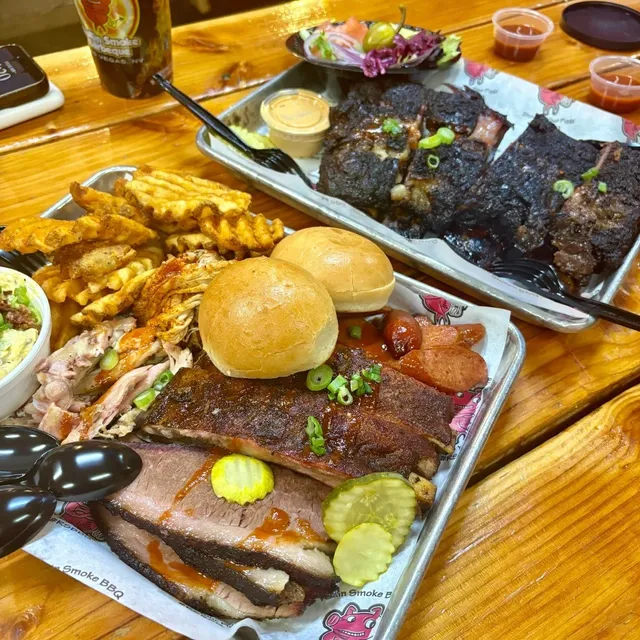 🇺🇸 Las Vegas | Enjoy All-You-Can-Eat American Smoked BBQ!