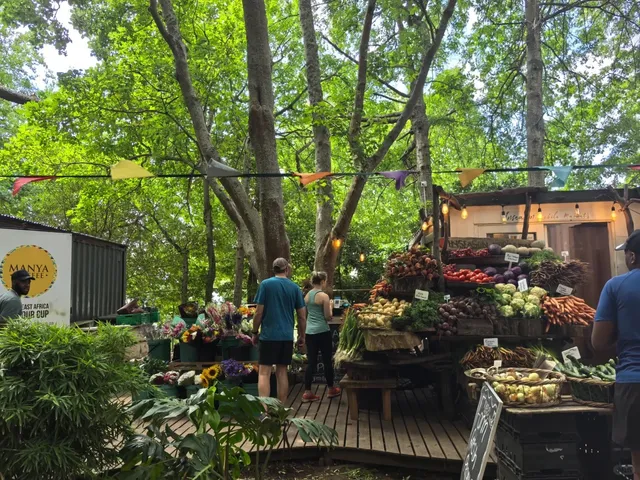 🇿🇦 Cape Town Market Guide: Where Locals & Travelers Shine!