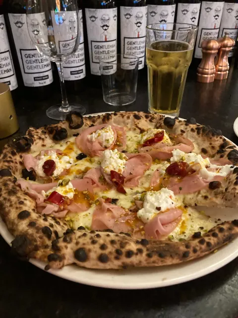 Napizza Serves the Best Italian Food at the Wharf... 🍕