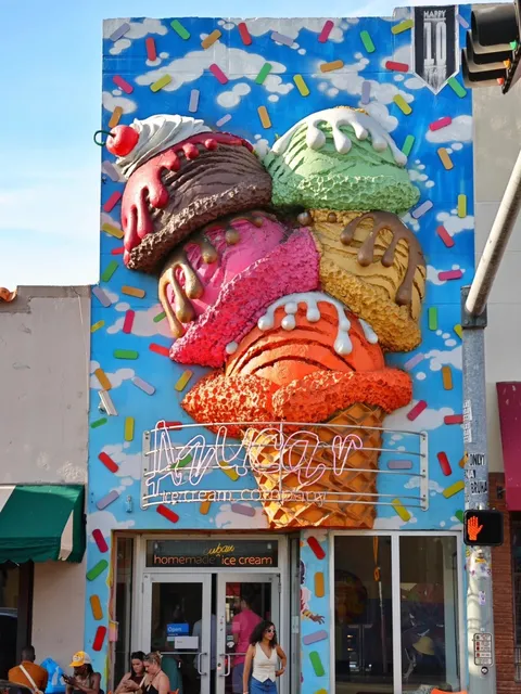 🌴 Little Havana: Miami’s Cuban Heartbeat 💃